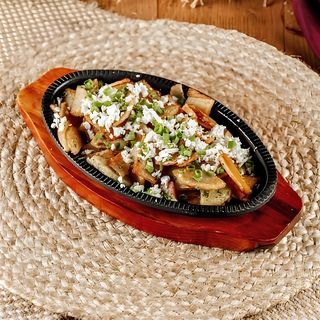 Смажена картопля з бринзою (250 г)