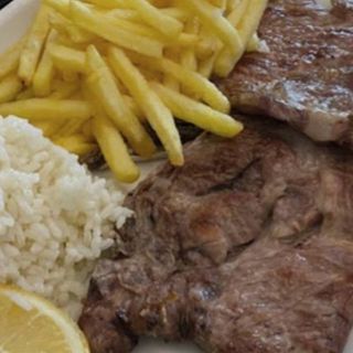Costeletas cachaço grelhadas 