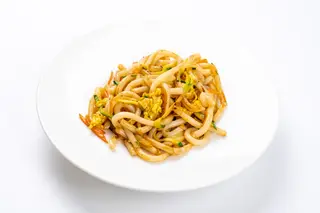 109 Udon saltato con verdure