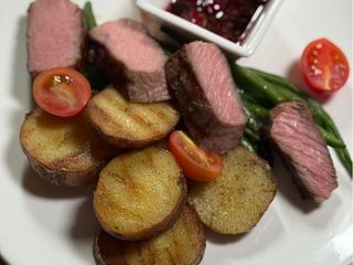 Вітелло-гриль з овочами (340g)