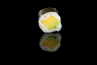 Maki De Aguacate (8 Pzs.)