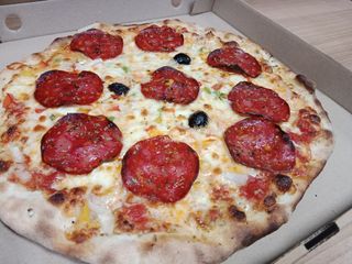 Pizza Toscana (30 Cm.)