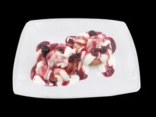 Papanasi cu dulceata