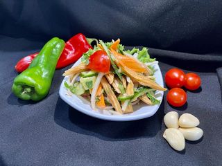 Салат из спаржи