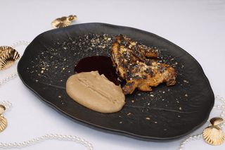 Кукурудзяне курча з каштановим пюре (300г)