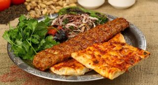 ცხვარი შამფურზე