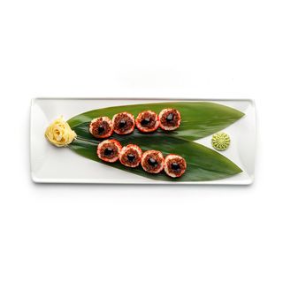 Baked salmon roll