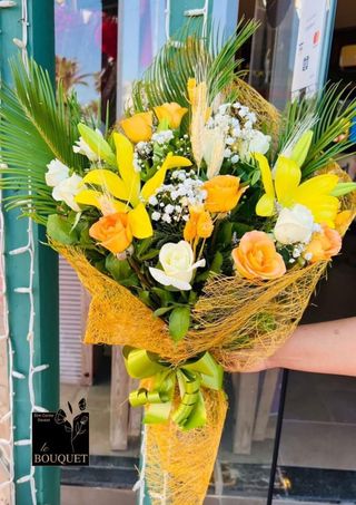 Bouquet Spectacle De Pétales