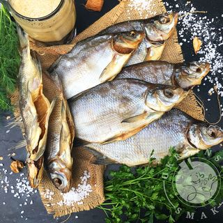 Leszcz suszony wypatroszony (duży) 500-700g