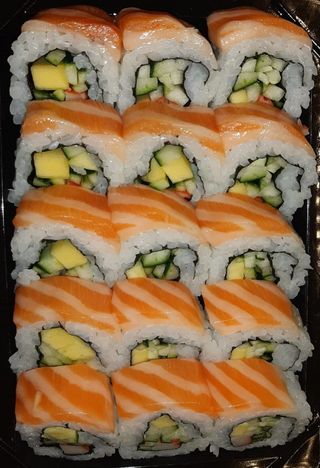 K17 Uramaki Califórnia Salmão