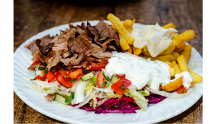 Danie na talerzu samo mięso - duże