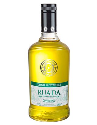 Licor de hiervas Ruada