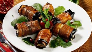 Рулетики из баклажан с овощами (250 гр.)