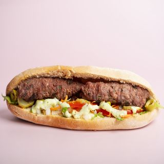  Menu Bocadillo Kefta + Dessert   
