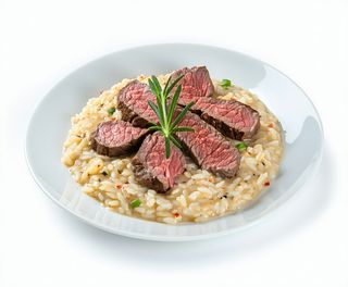 Rižoto sa komadima ramsteka i bifteka