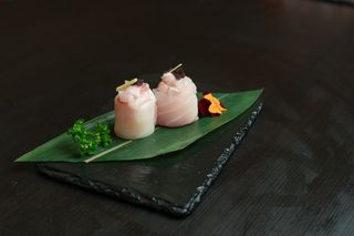 Gunkan Tobiko