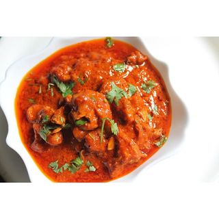 Thai Red / Green Curry Chicken