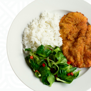 Meniu Snitel de pui cu cartofi prăjiți 