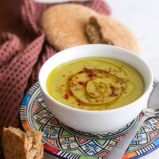 Bissara + pan marroquí