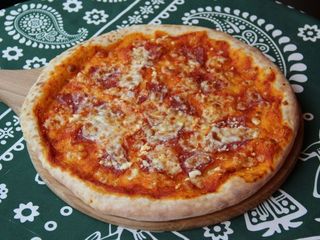 PIZZA CHACZAPURI – PEPERONI (600g)