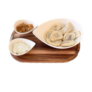 Pastéis (varenyky) de batata e cogumelos