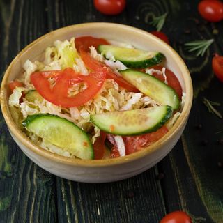 Салат зі свіжих овочів (200г)