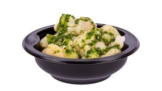 Kalafior z ziołowym pesto