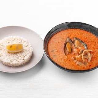 Том Ям с морепродуктами