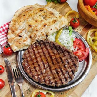 Pljeskavica mala porcija