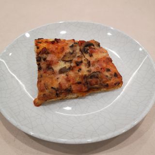 Mini pizza de bacon y champoñon 