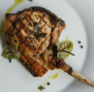 Costata di Maiale alla Griglia