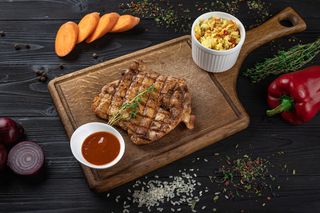 Куриный стейк по-португальски