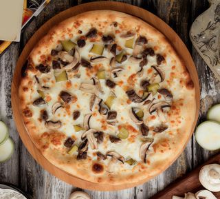 Pizza Regina Chic (33 Cm.)