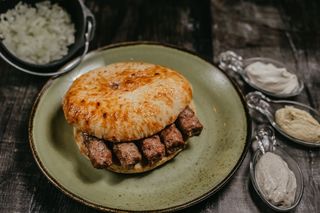 5 ćevapa sa roštilja