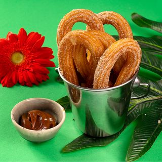 CHURROS