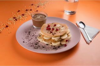 American pancakes cu ciocolata belgiana, banane