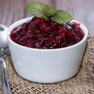 Sos fructe de padure