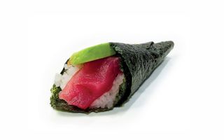 69. Temaki maguro