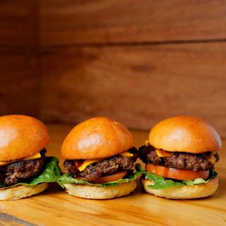 FRIDAY 5x SLIDER BURGERS