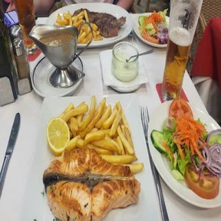 Salmón A La Parrilla