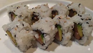 u 97, 8 Pezzi uramaki sake