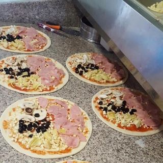 Pizza Prosciutto & Funghi