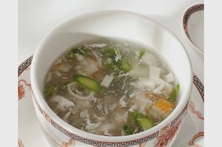 Zuppa granchio e asparagi