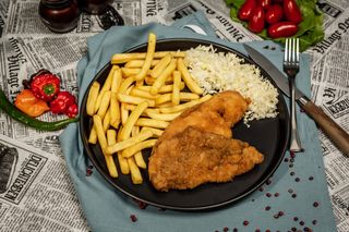 Șnițel porc + șnițel pui