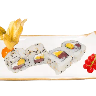 94.Urumaki Atún Con Mango Y Queso (8 Uds.)