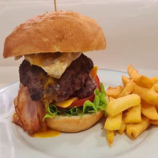 Hamburguesa Davila'S King