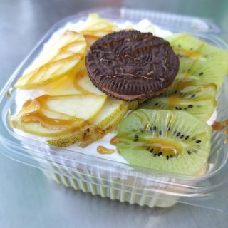 Salade fruits avec jus de mangue & orange 