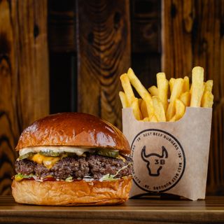 Burger Classic + frytki
