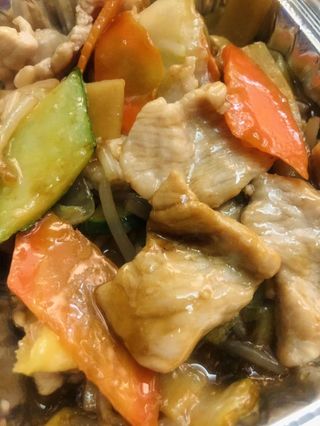 49.MAIALE CON VERDURE