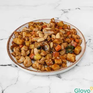 Pollo Con Almendras